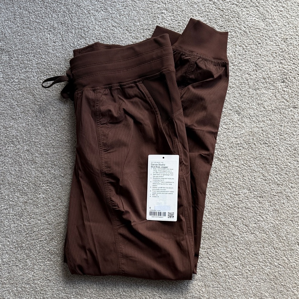 Lululemon Dance Studio Mid-Rise Jogger Full Length